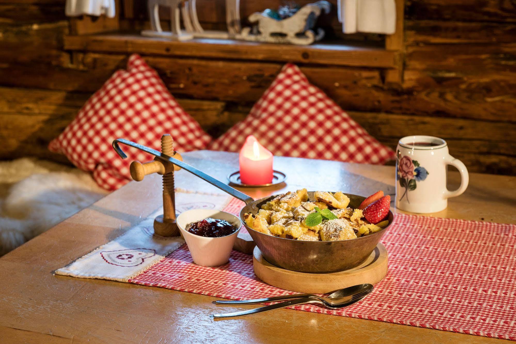 Gut Berg Naturhotel Sankt Johann im Pongau Eksteriør billede